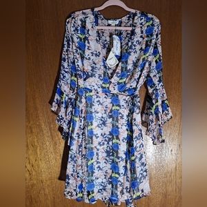 Entro Wrap Dress